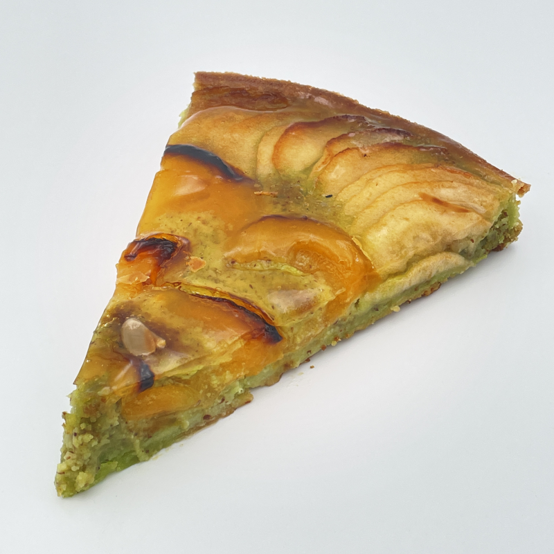 Tarte pomme abricot pistache